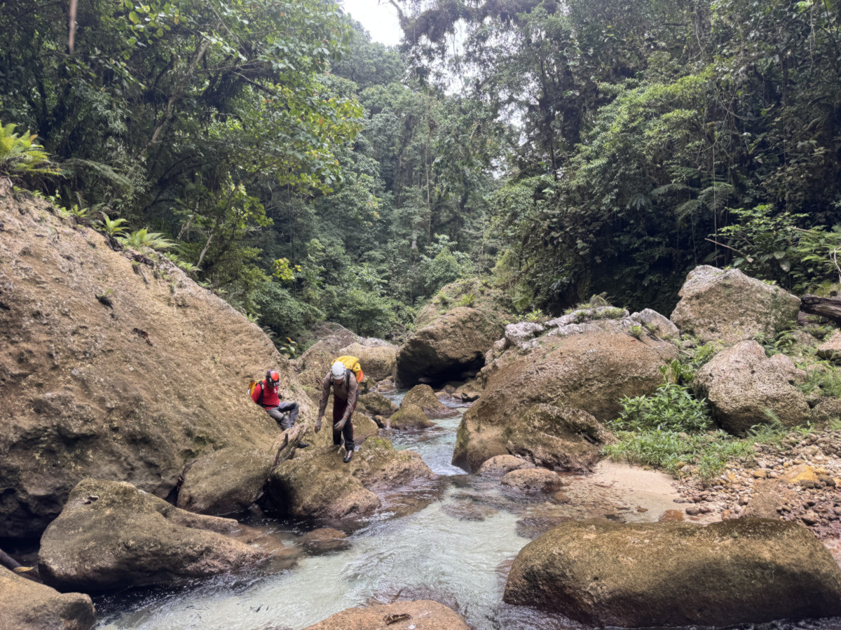 Progression in the bed of the Galuwé